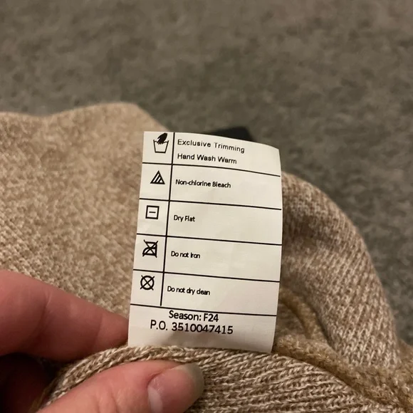 Carhartt Beige Knit Beanie - Picture 4 of 4